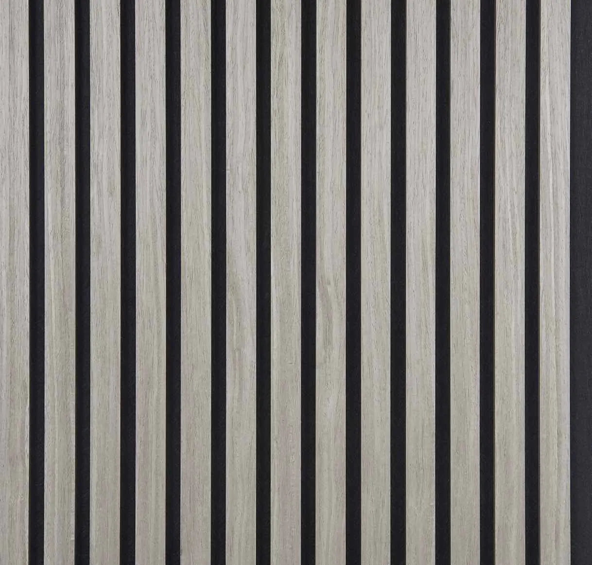 NordLyd™ Premium Acoustic Slat Panel — Natural Oak (2,7 x 1,10 m)