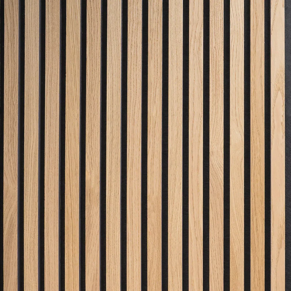 NordLyd™ Premium Acoustic Slat Panel — Natural Oak (2,7 x 1,10 m)