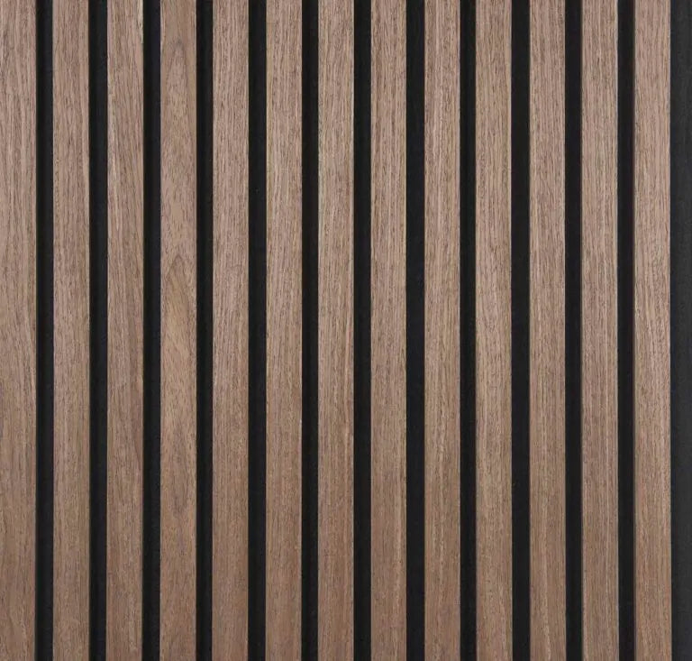 NordLyd™ Premium Acoustic Slat Panel — Natural Oak (2,7 x 1,10 m)